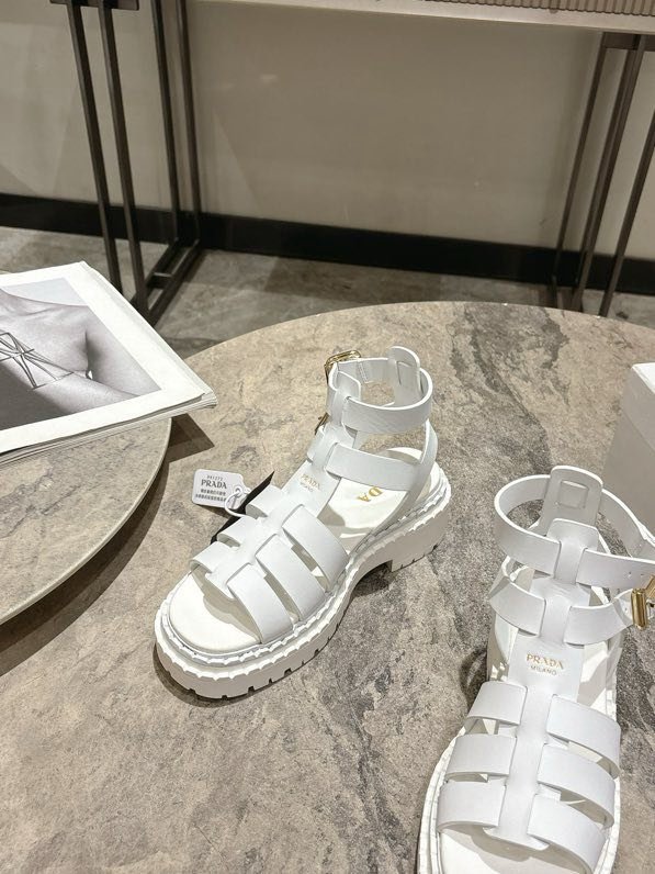 Sandals women's фото 2