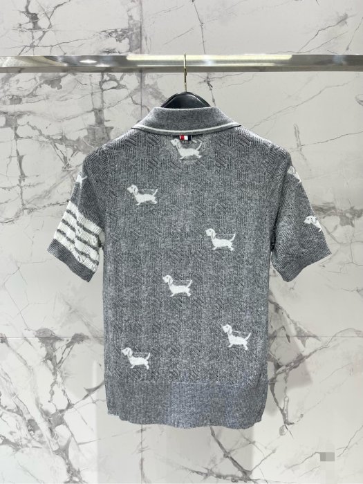 T-shirt women's фото 9