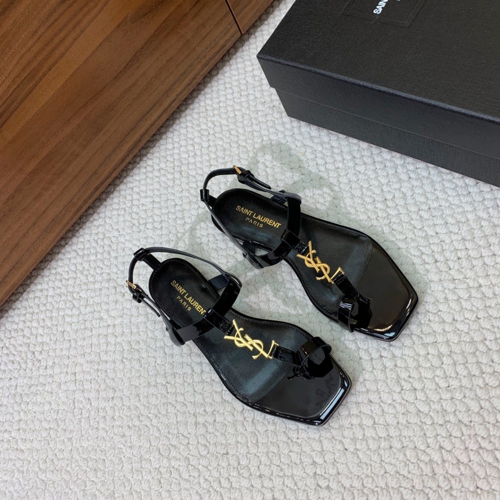 Сандалі жіночі фото 2