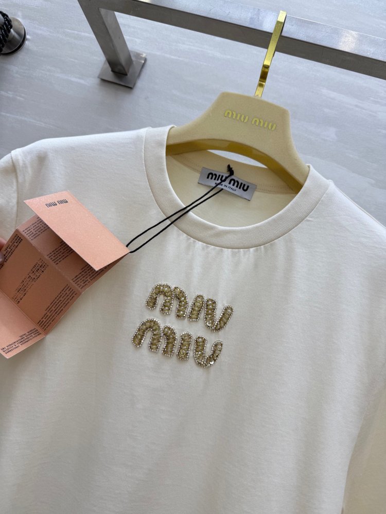 Футболка жіноча фото 5