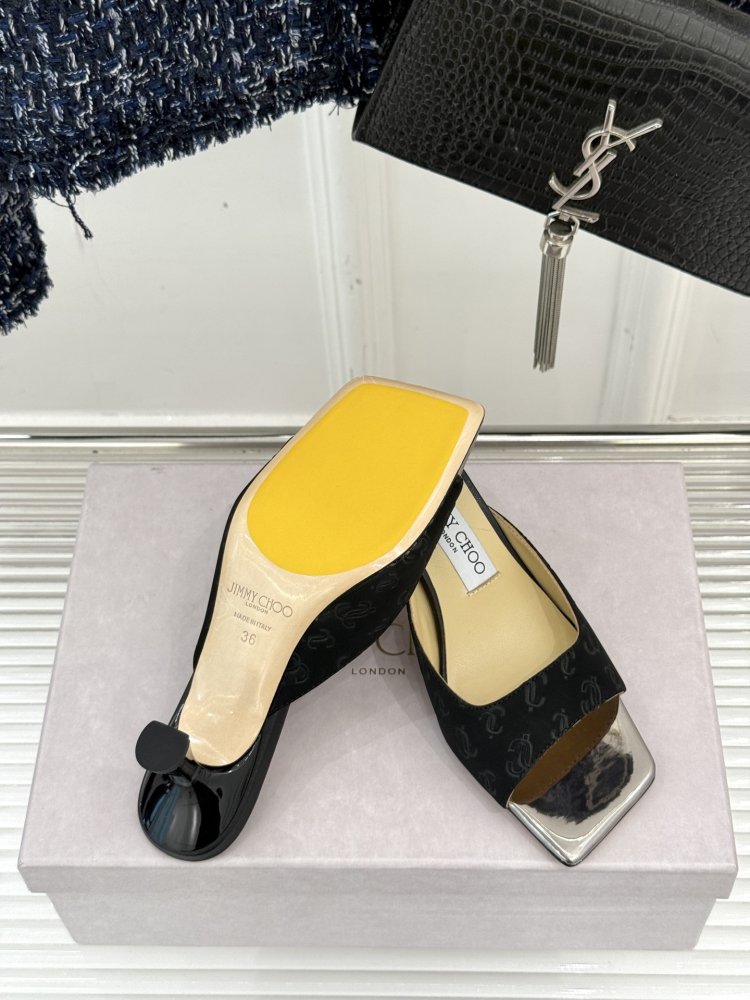 Босоножки фото 9