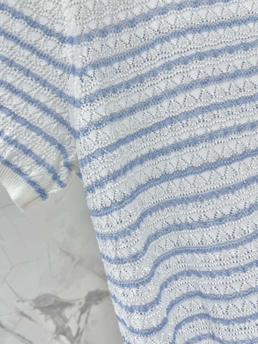 Футболка женская фото 7