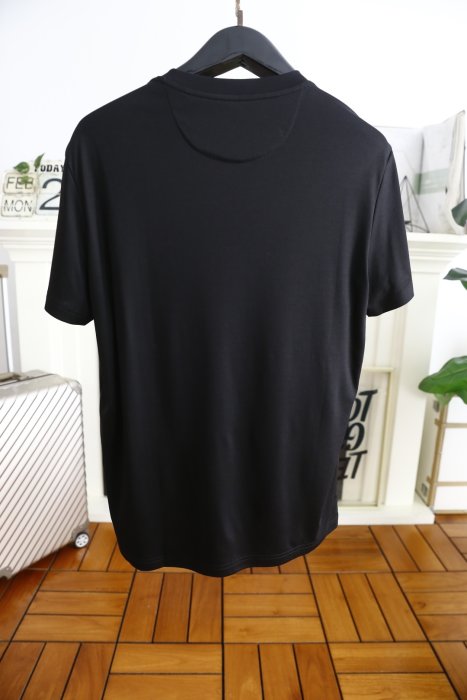 T-shirt men's фото 2