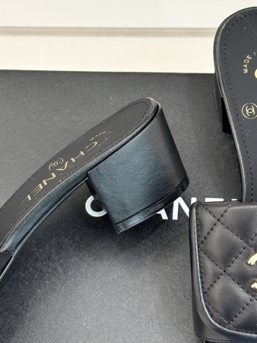 Босоножки фото 6