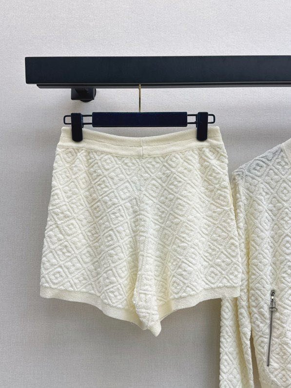 Костюм жіночий фото 9