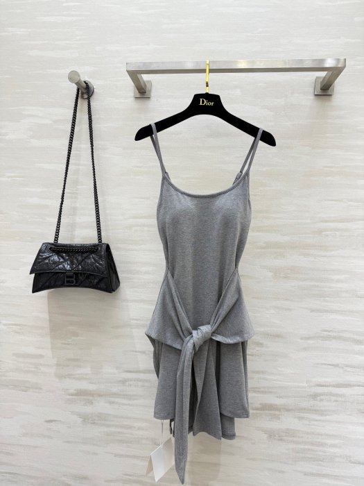 Плаття, Сукня