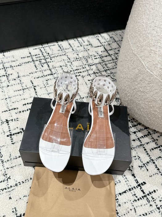 Сандалии женские