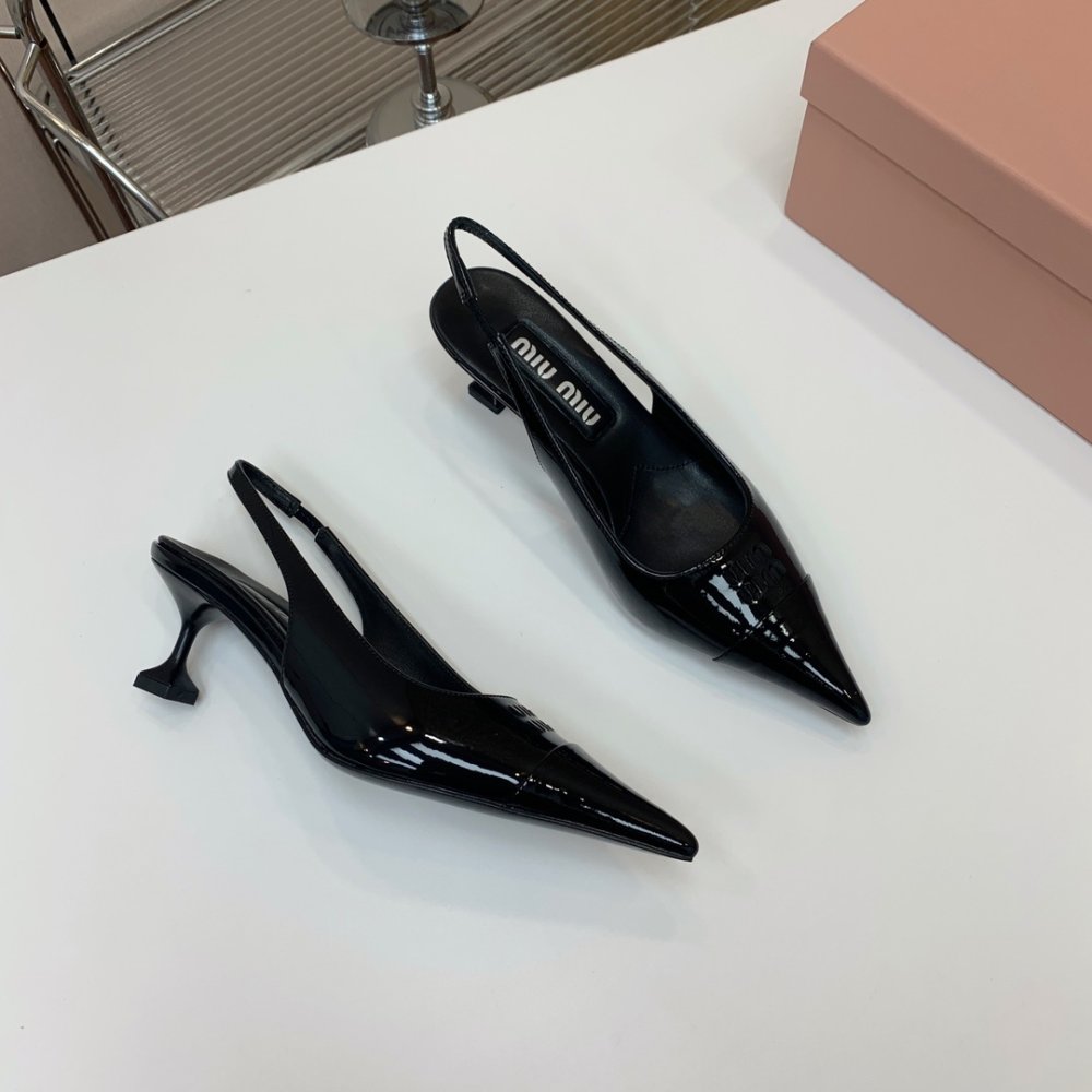 Босоніжки фото 5