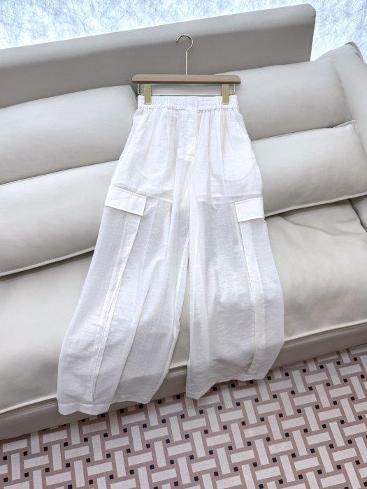 Костюм женский фото 7