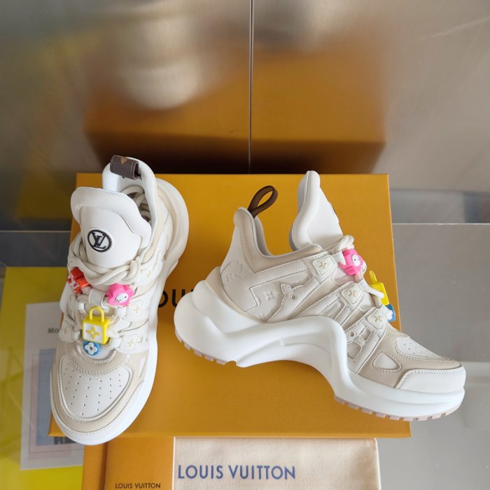 Sneakers фото 3