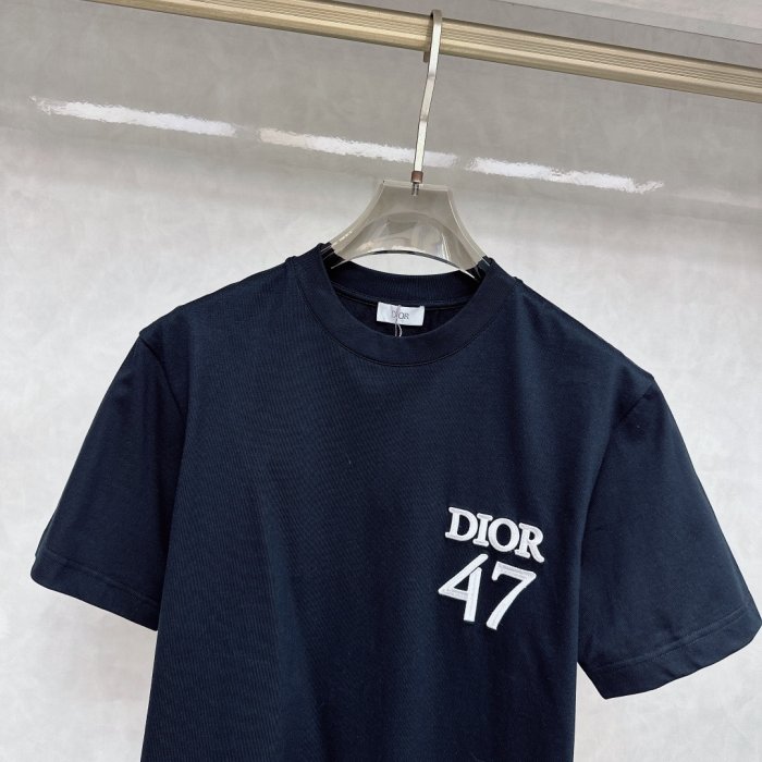 T-shirt men's фото 3