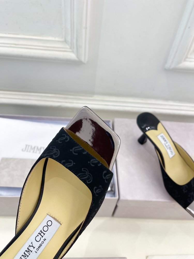 Босоножки фото 6