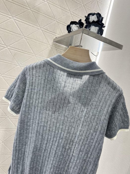 Футболка женская фото 4