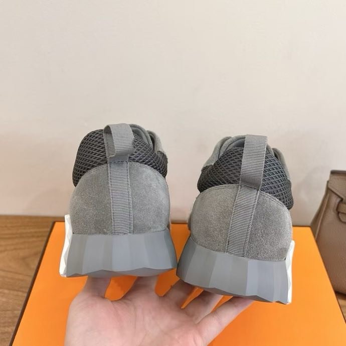 Кроссовки фото 3