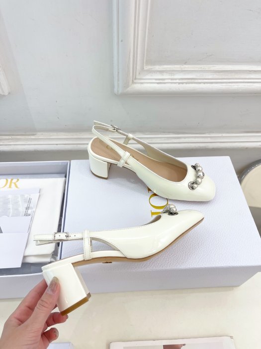 Босоножки фото 4