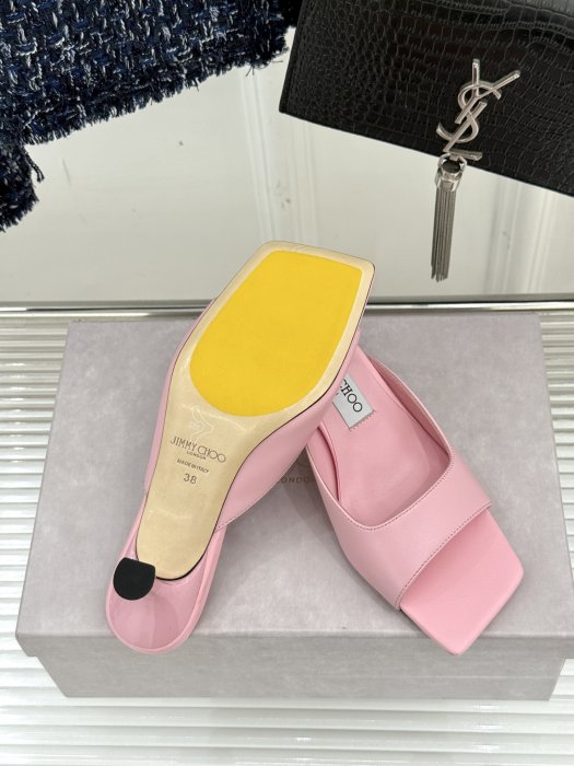 Босоножки фото 9