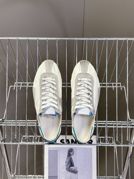 Кроссовки фото 6