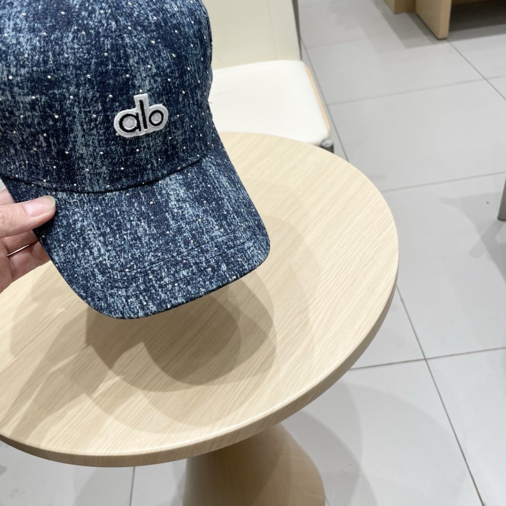 Кепка фото 4