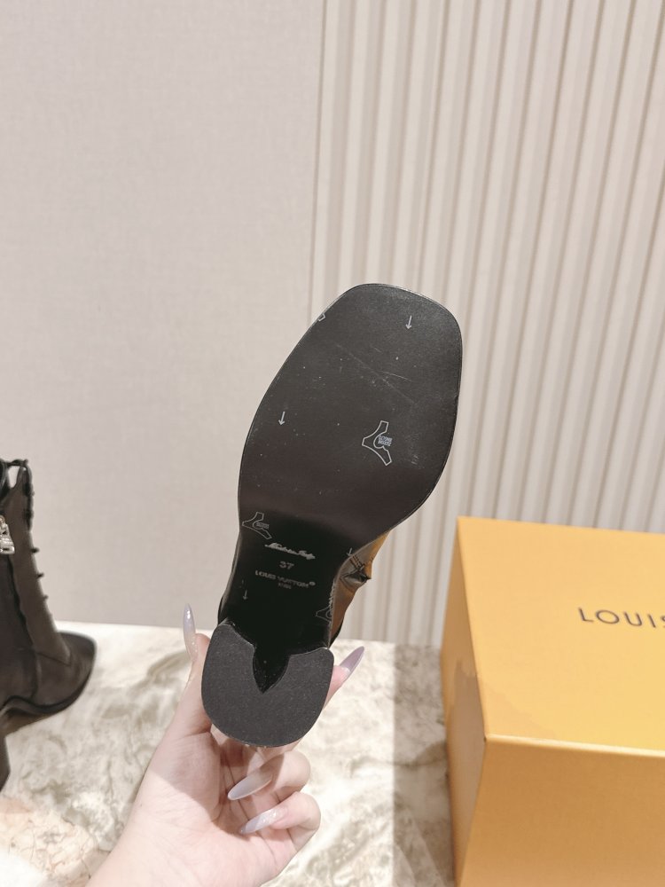 Кожаные ботильоны с открытым носком фото 6