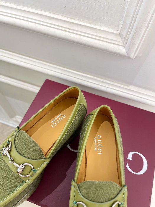 Туфли женские фото 8