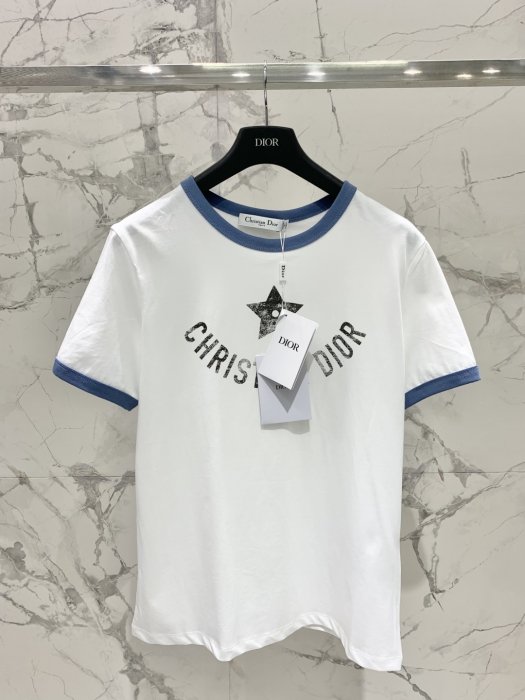 Футболка женская