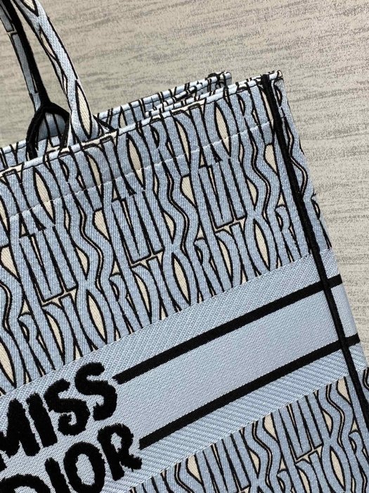 Сумка жіноча Tote Miss Dior 42 см фото 3