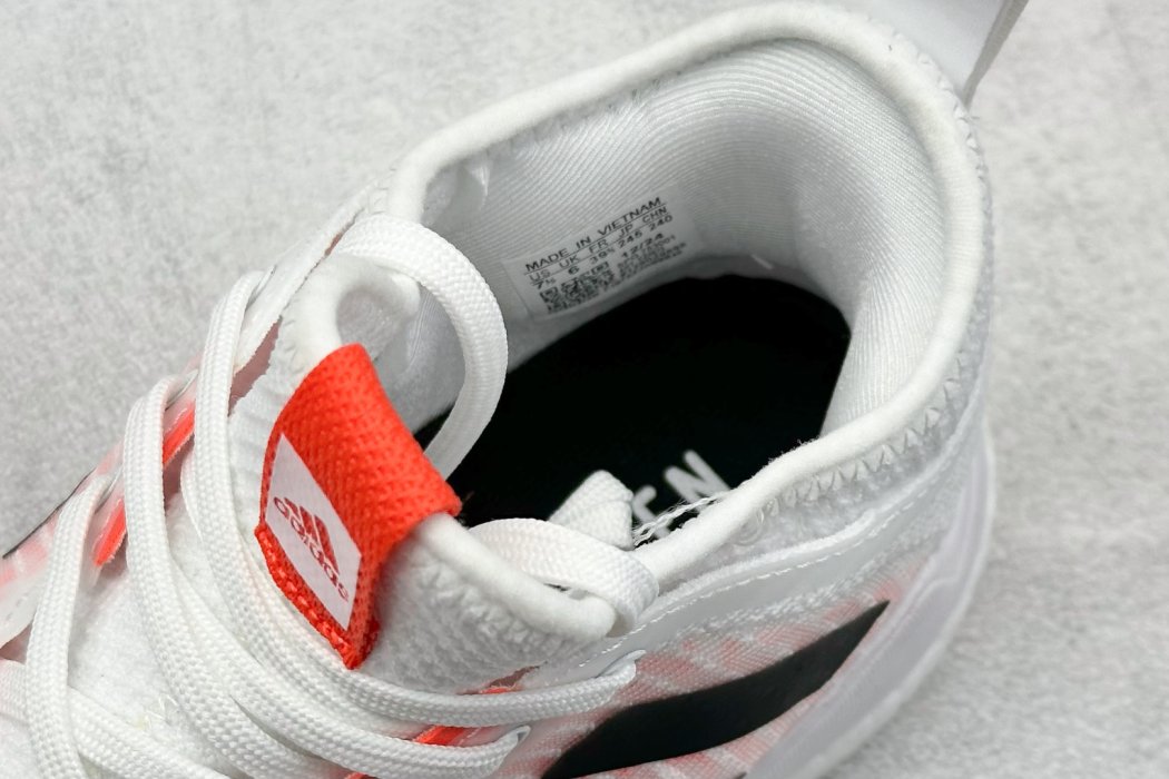 Кроссовки ADIDAS CRAZYFLIGHT MID фото 8