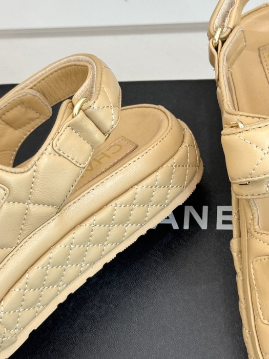 Сандалии женские фото 6