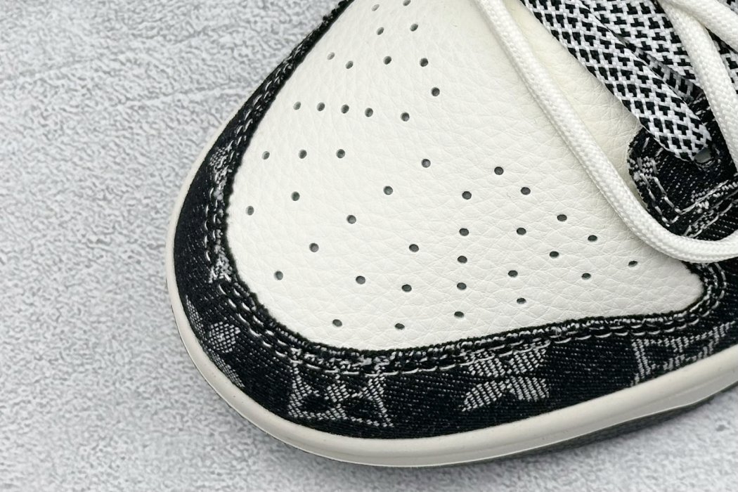 Кроссовки Nike SB Dunk Low фото 7