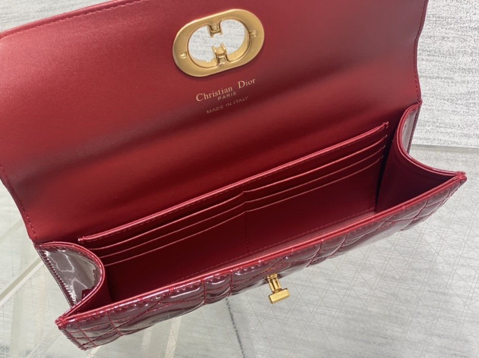 Сумка Miss Caro 24 см фото 7