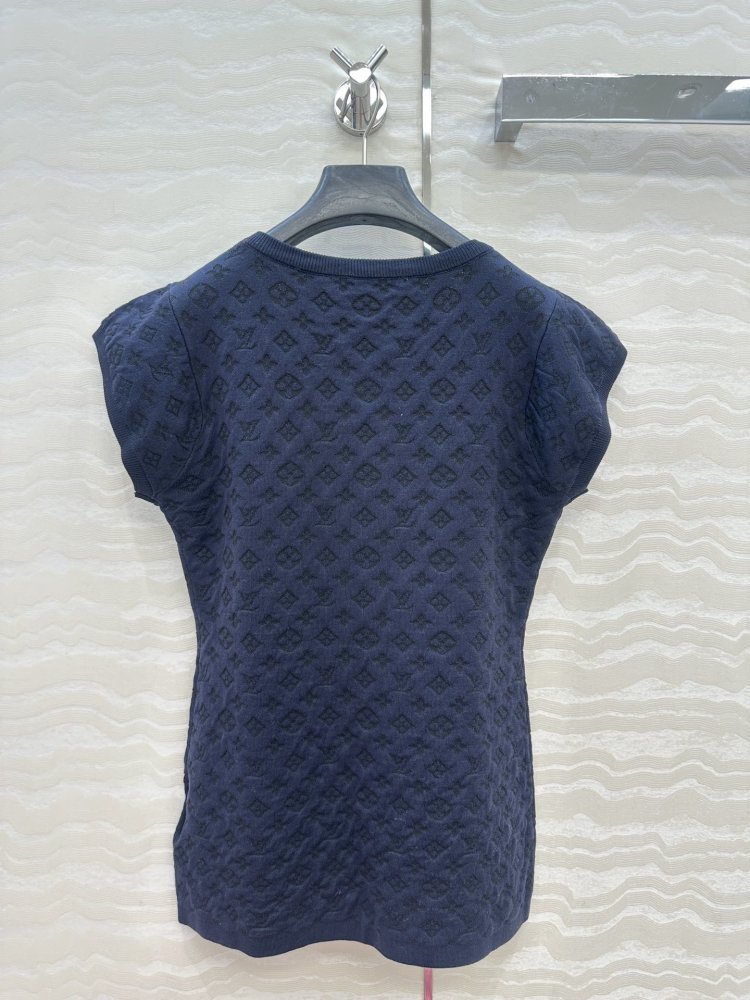 T-shirt women's фото 9