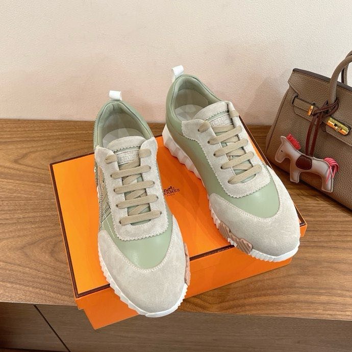 Кроссовки фото 7