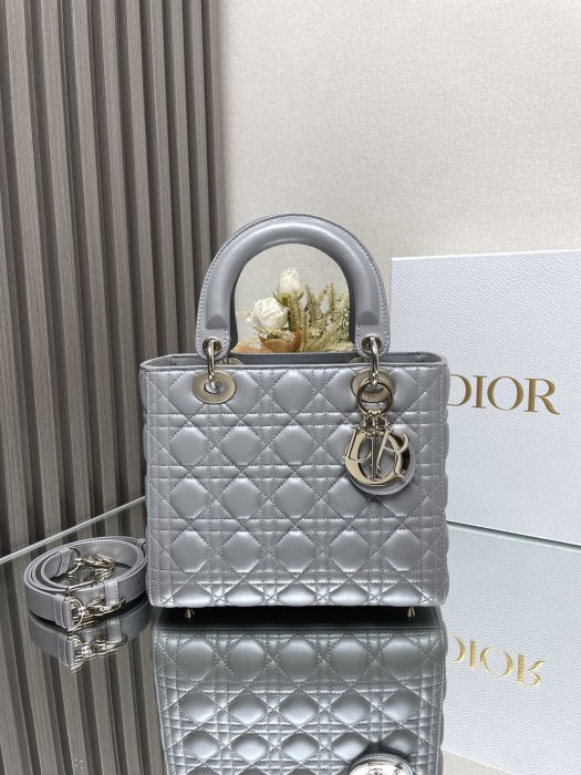 A bag women's Lady Dior 24 cm