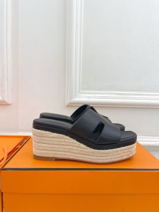 Босоножки фото 2