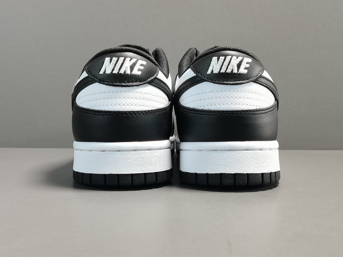 Кросівки Nike Dunk Low Retro White Black Panda фото 3