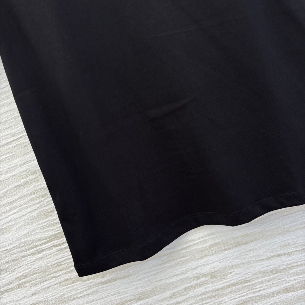 Футболка жіноча фото 7