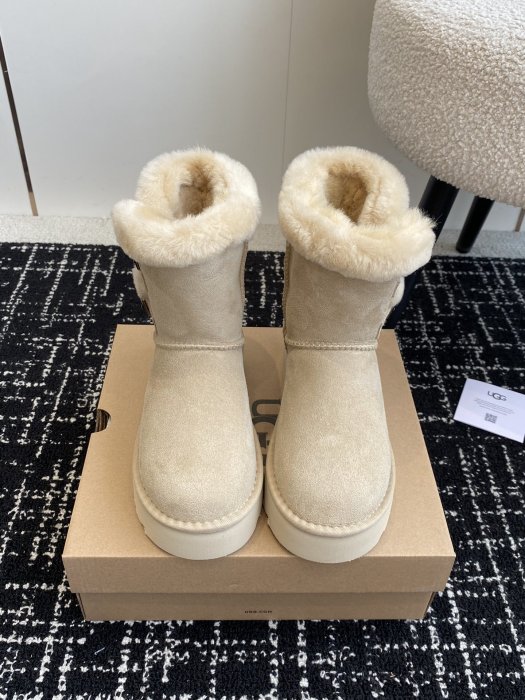 Ugg boots women's