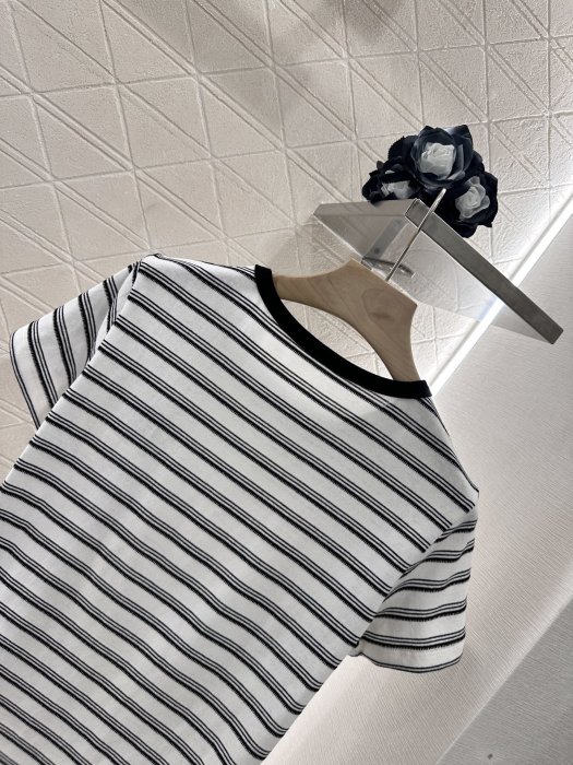 Футболка фото 4