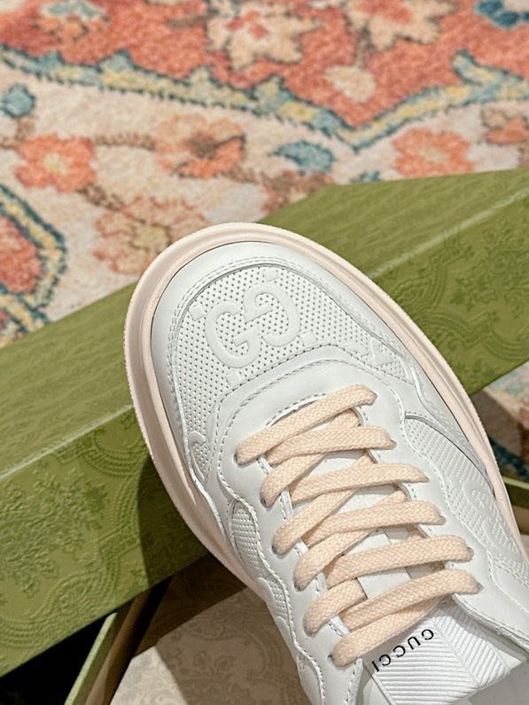 Sneakers women's фото 2