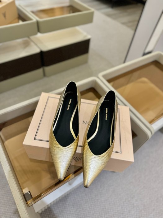 Туфлі жіночі фото 4