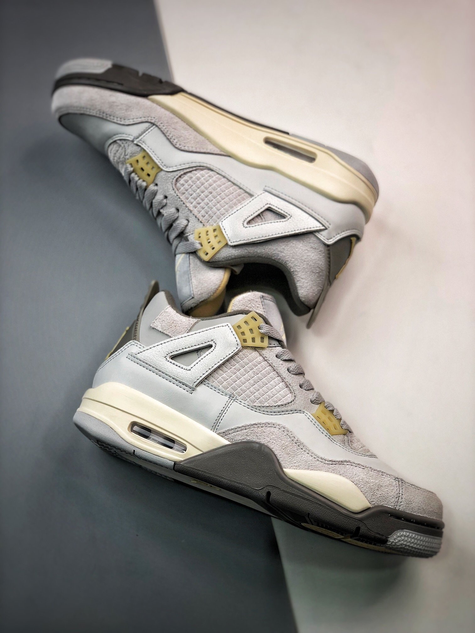 Кроссовки Air Jordan 4 Retro SE Craft DV3742-021 фото 5