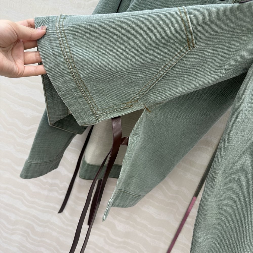 Куртка жіноча фото 7