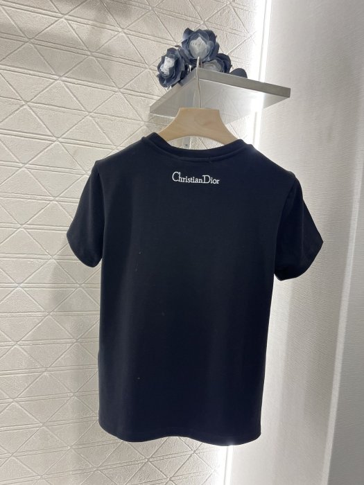 Футболка женская фото 2