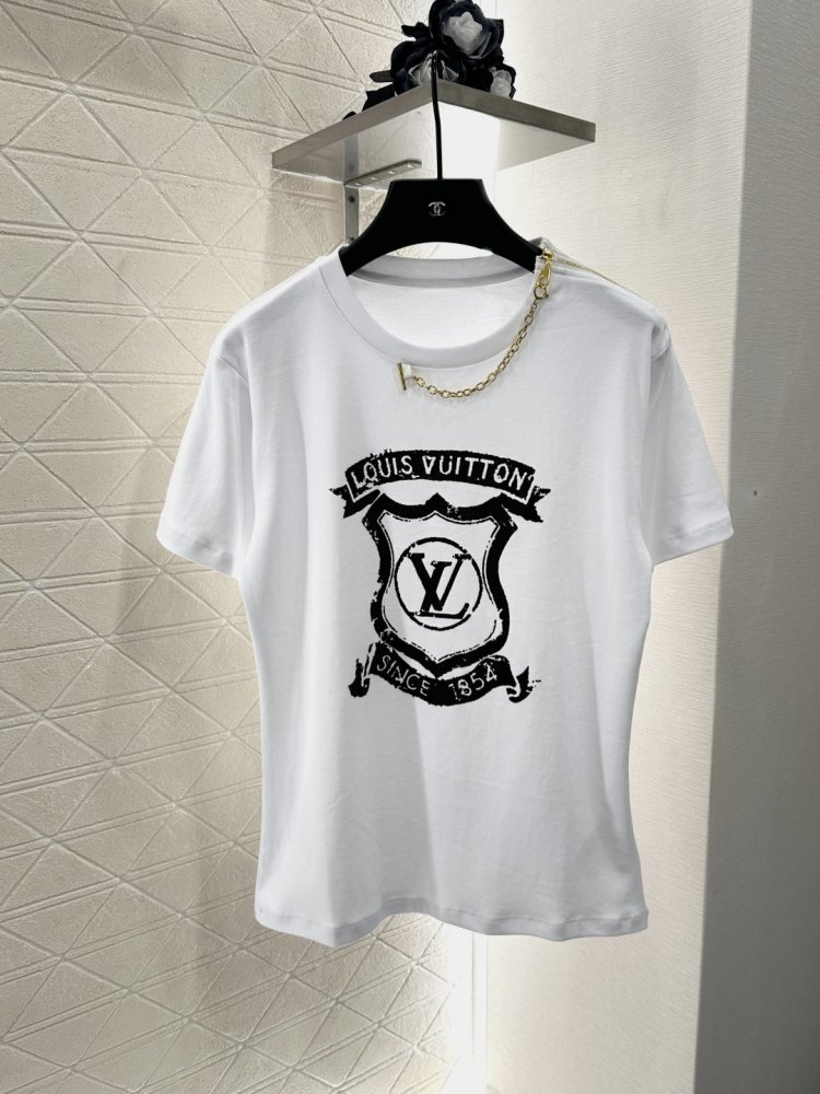 Футболка жіноча