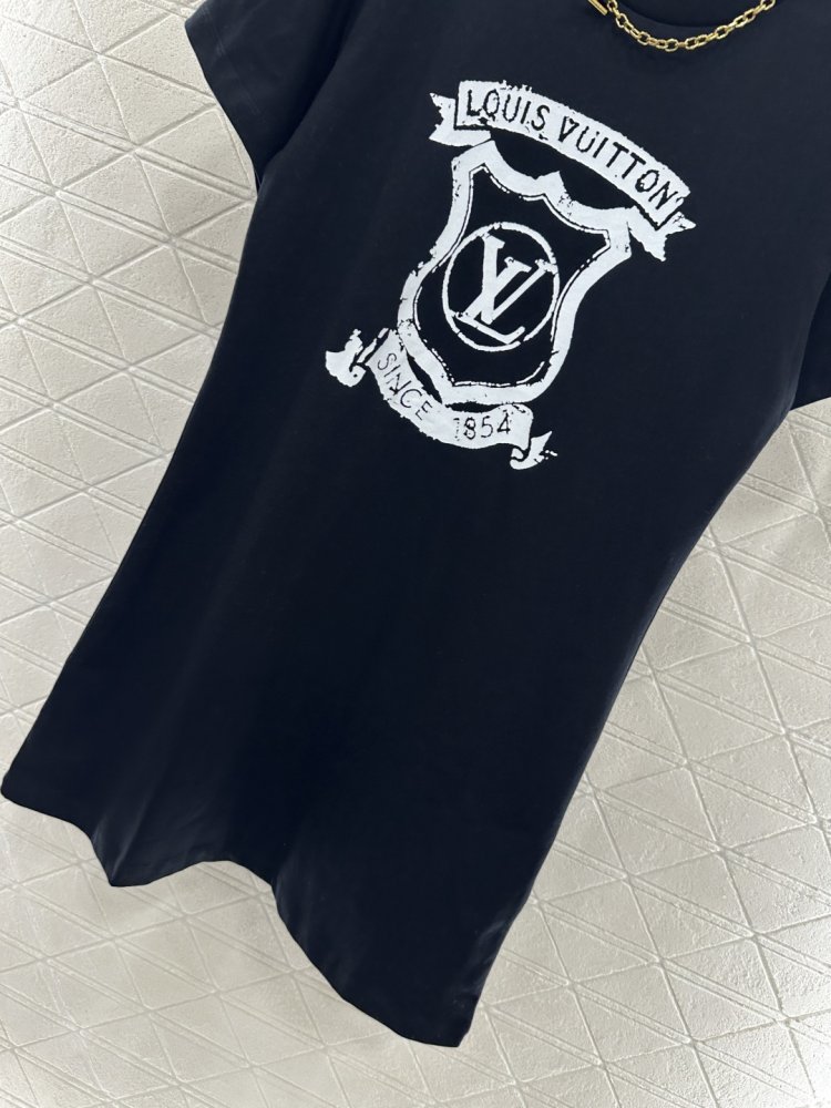 Футболка жіноча фото 5