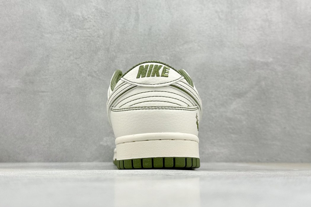 Кроссовки Nike SB Dunk Low фото 6