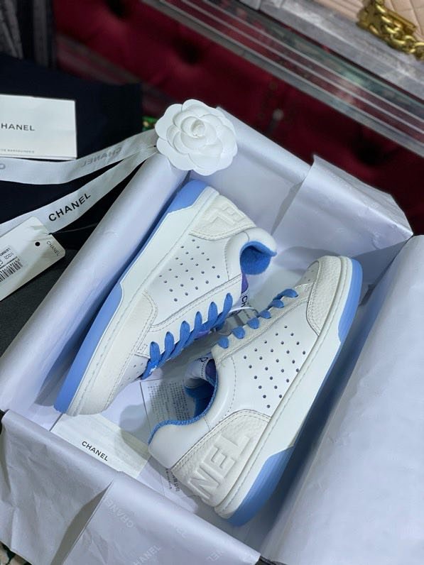 Sneakers women's фото 2