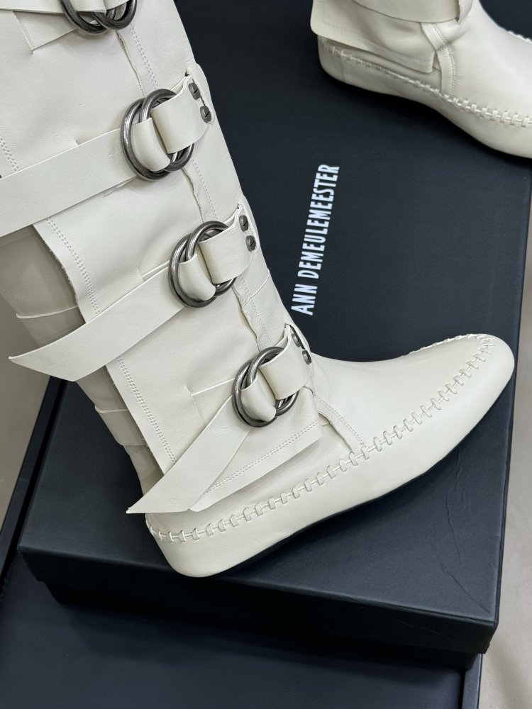 Чоботи жіночі фото 6