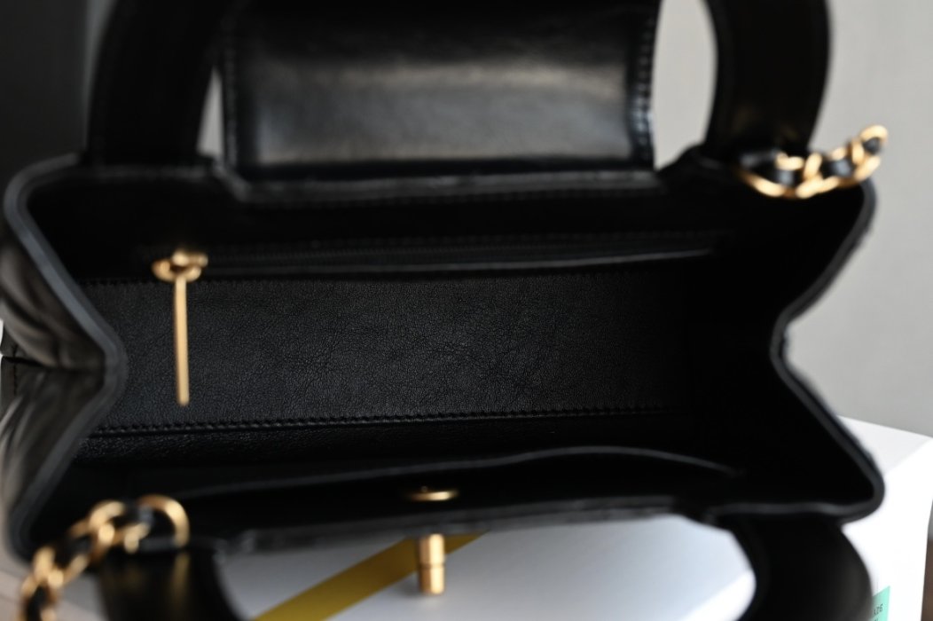 Сумка жіноча CHANEL 24A Kelly 19 см фото 8