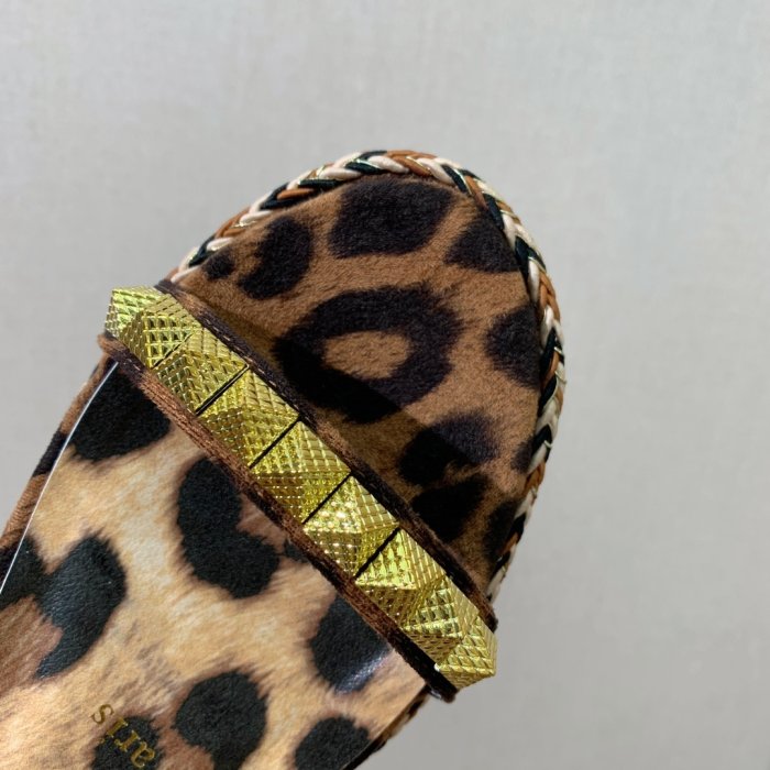 Босоножки фото 6